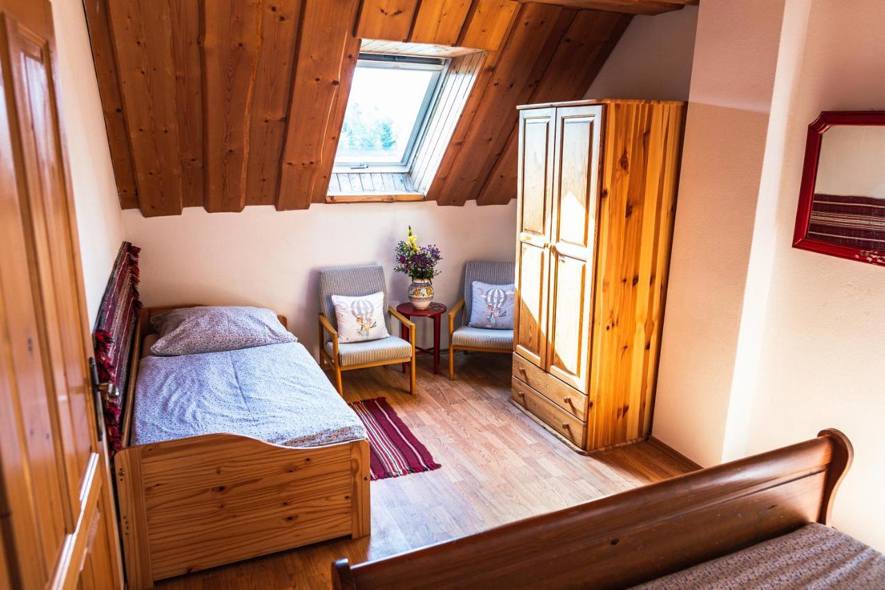 River Cottage Besenova Ngoại thất bức ảnh